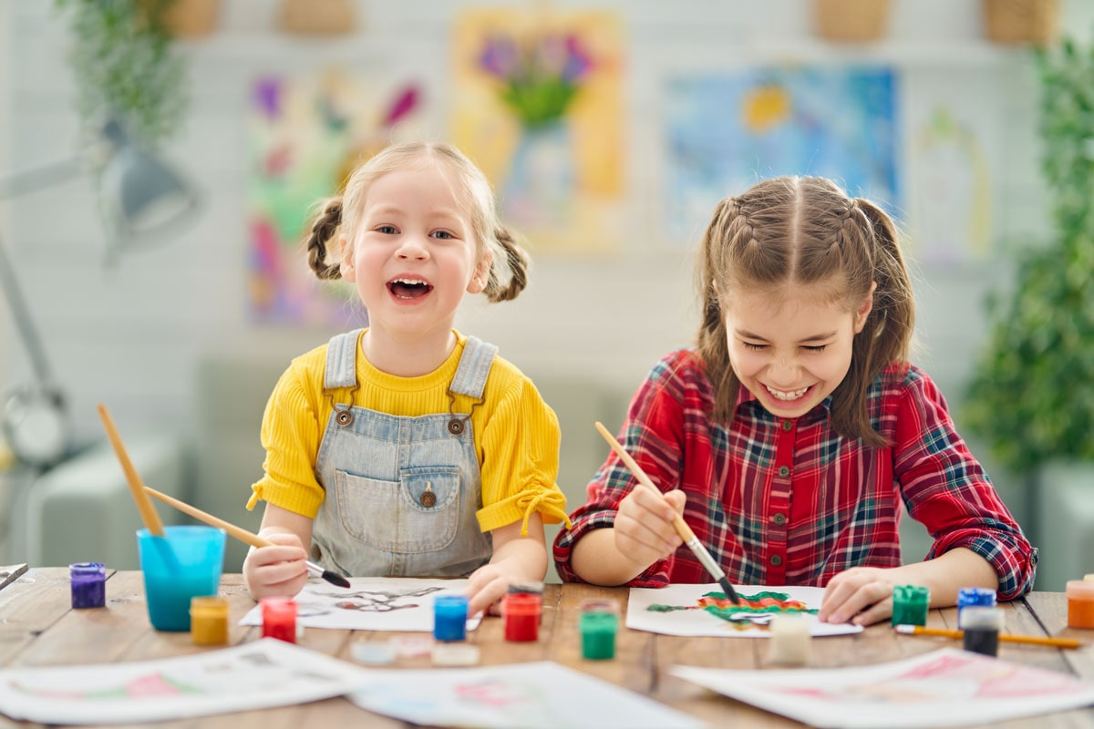 Enfants Peinture En Classe